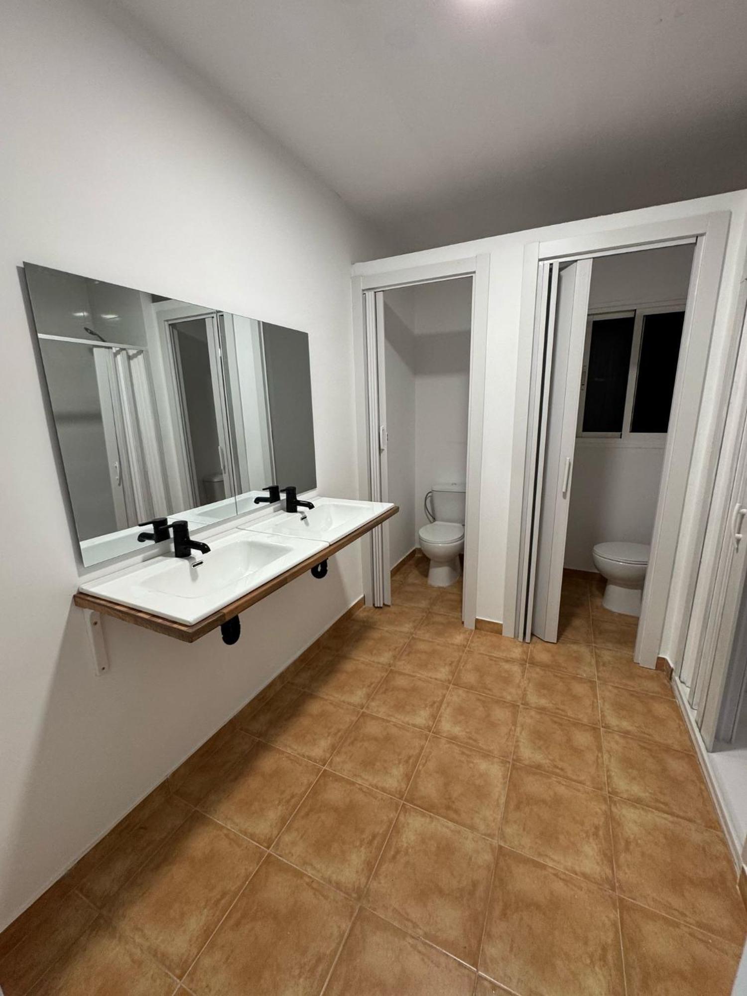 Apartamento De Habitaciones Privadas En El Centro De Málaga Exterior foto