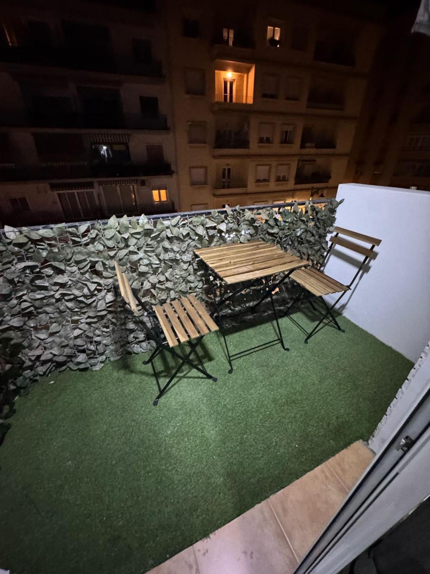 Apartamento De Habitaciones Privadas En El Centro De Málaga Exterior foto
